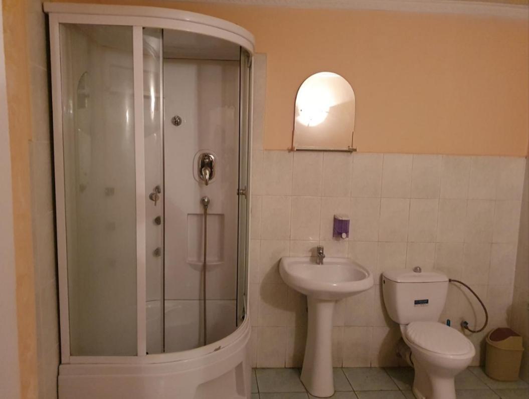 Diana City Center Rooms Κισινάου Εξωτερικό φωτογραφία