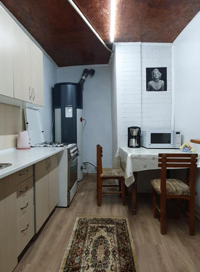 Diana City Center Rooms Κισινάου Εξωτερικό φωτογραφία